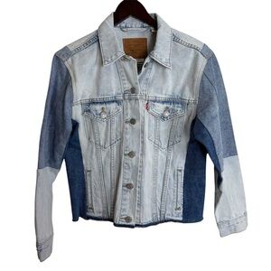 Levi’s Premium Ex Boyfriend Trucker Jean Jacket Banzi Blue Women Sz S 72736-0000